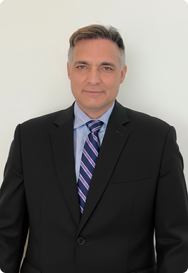 luis ortiz cuerpo completo